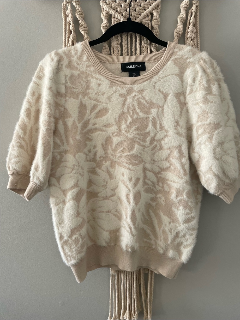 Bailey 44 Cream and Beige Floral Short-Sleeve Sweater